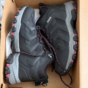 Kohl's Men's Black and Gray Athletic Shoes